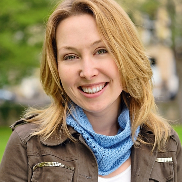 Light Lacy Cowl
