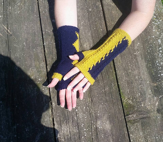 Harley Quinn Inspired Gloves