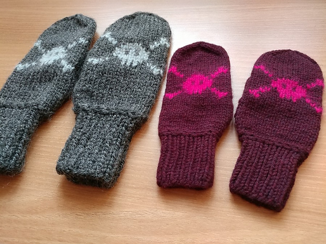 Pirate's mittens