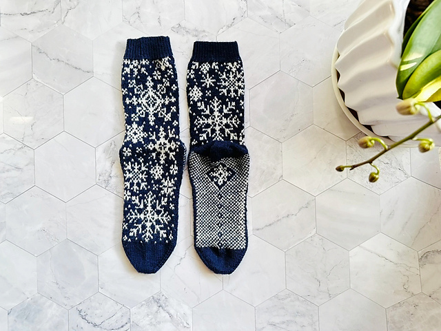 Holiday socks