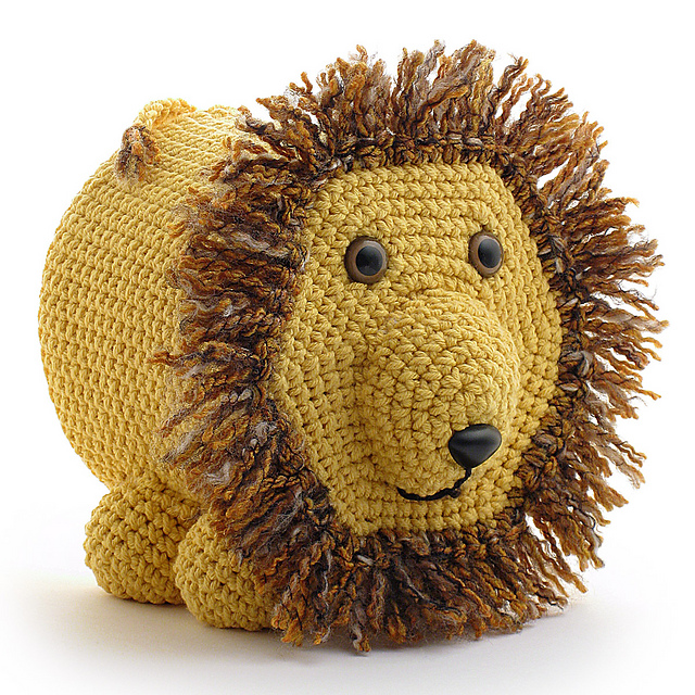 Leo Lion Toilet Paper Cover