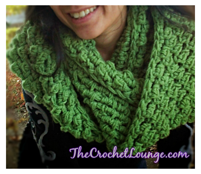 Chunky Bricks & Bobble Cowl
