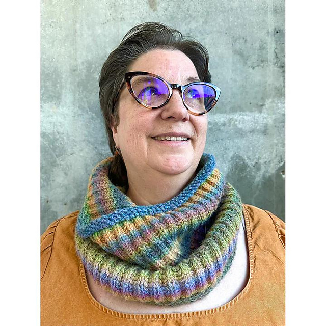 Addison Street Cowl (One-Color Brioche)