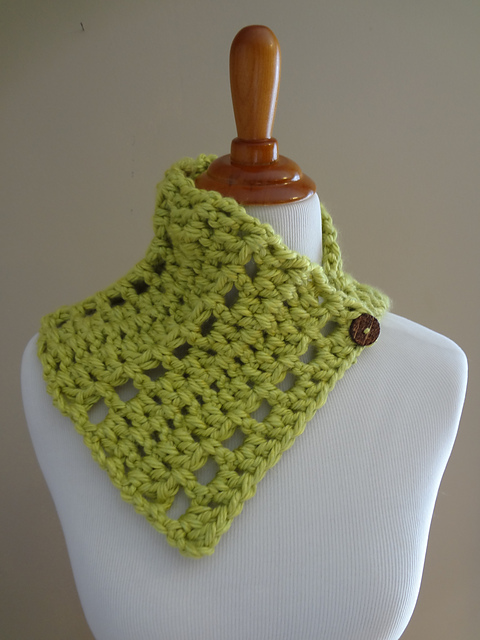 Key Lime Neck Warmer