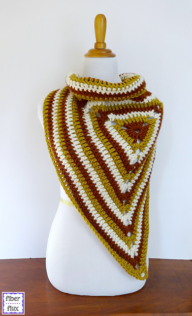 Renaissance Button Wrap