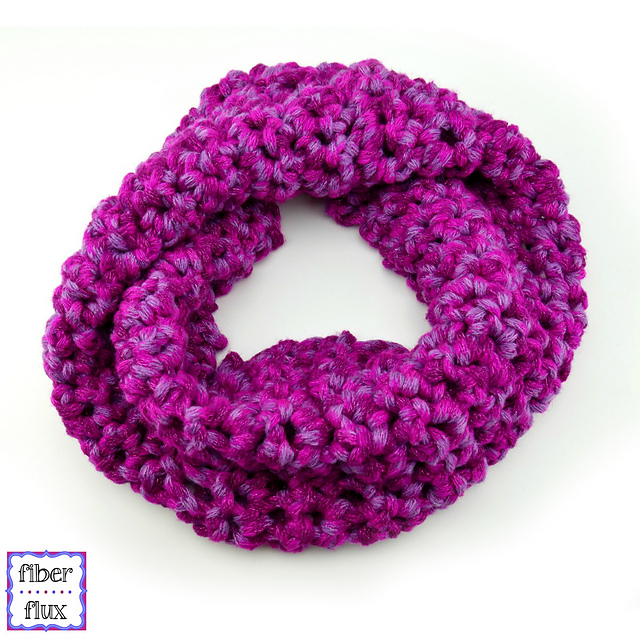 Berry Sparkles Finger Crochet Cowl