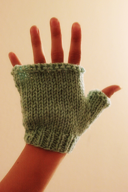 high five! fingerless gloves
