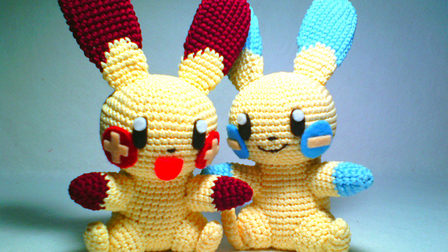 Amigurumi Plusle and Minun