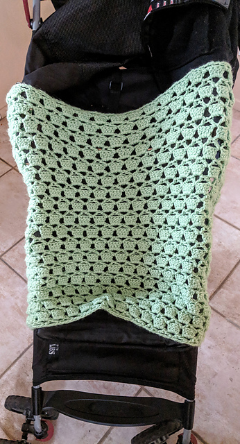 Green Thumb Stroller Blanket