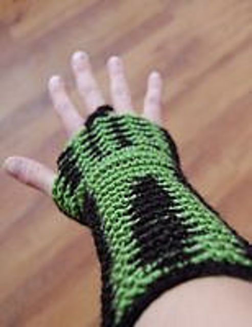 bones illusion wrist warmers