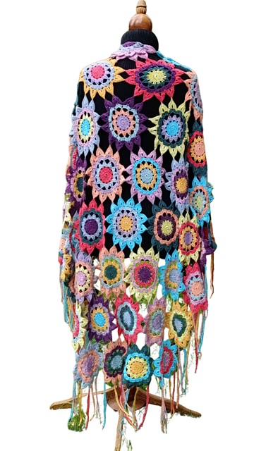 Nomadic Sunflower Shawl