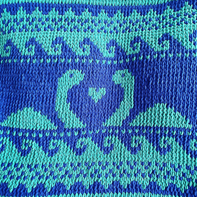 Nessie Scandinavian Blanket