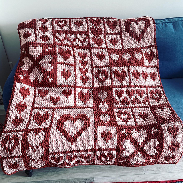 Love Hearts Tile Blanket