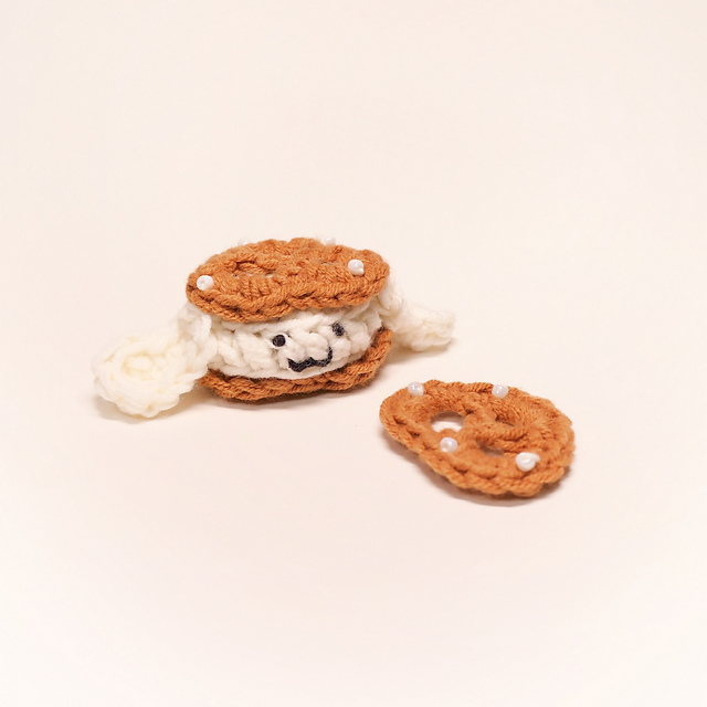 Pretzel Meringue Bunny