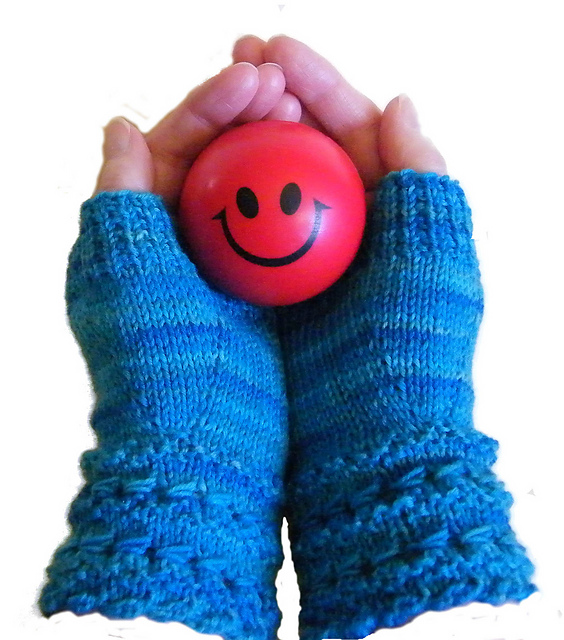 Mabou Fingerless Mitts