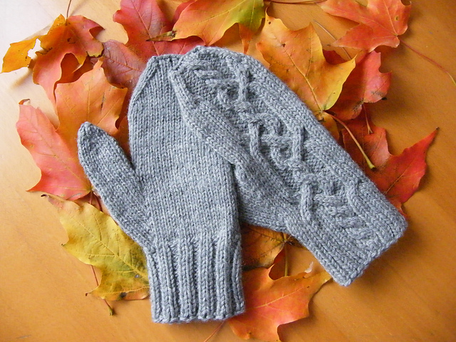 Kilgary Mittens