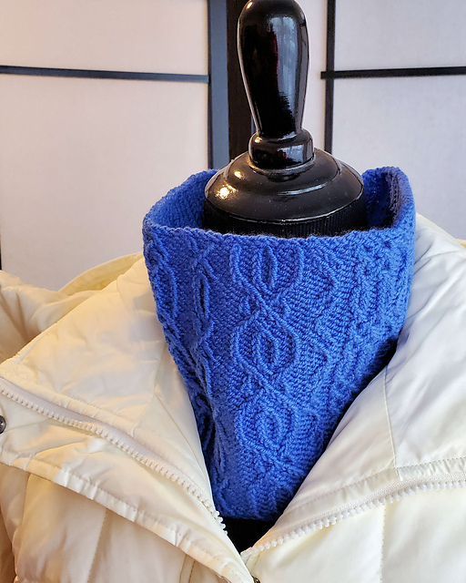 Destiny Calling Cowl