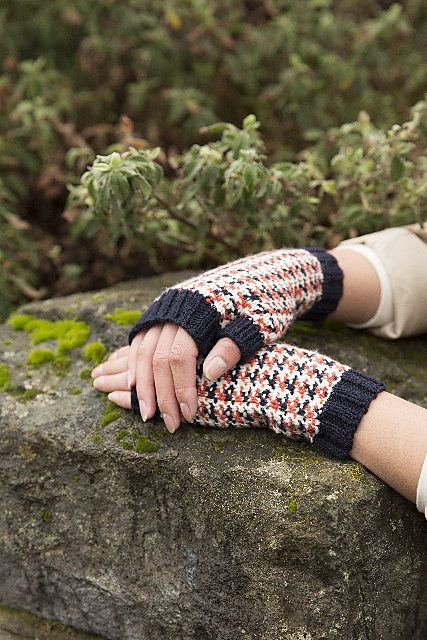 Foxy Fingerless Mitts