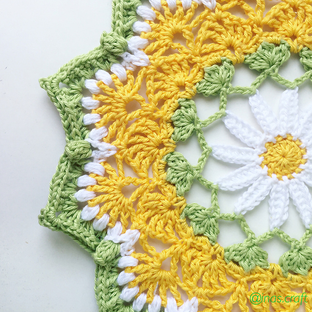 Daisily Doily