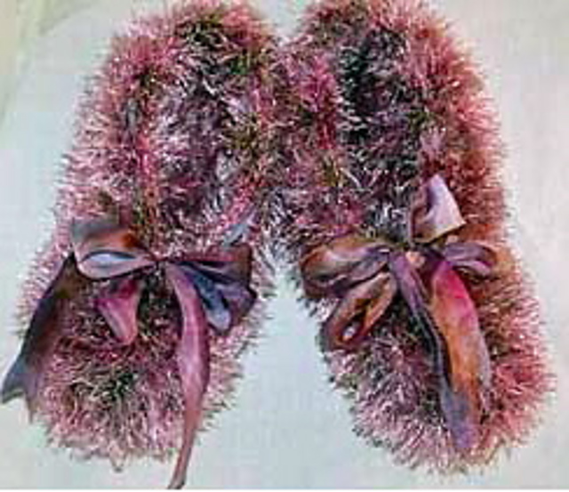 Slippers With Aura