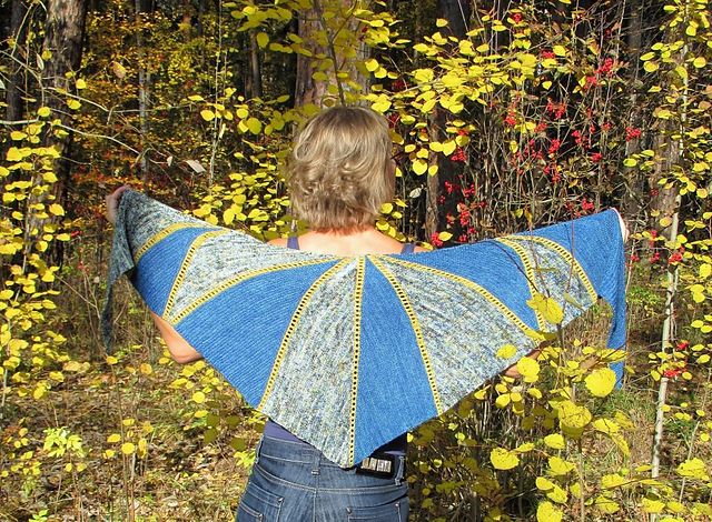 Decade shawl