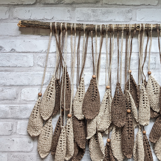 Lounging Leaves Wall Hanging