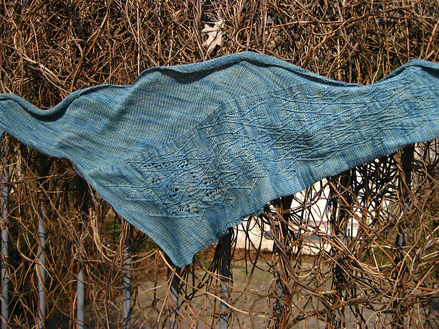 Ravelry: Crazed pattern by Ellen Poirot
