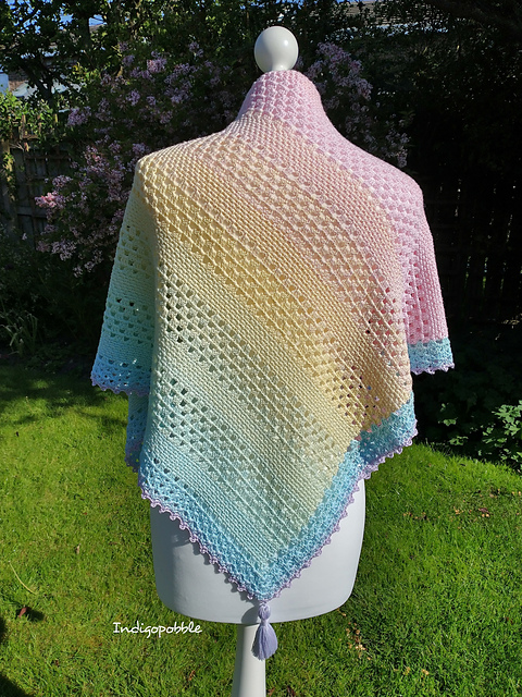 Cocktail Fizz Shawl