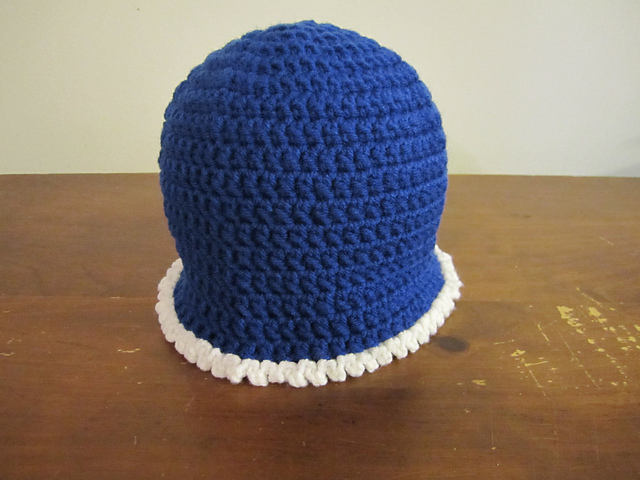 Double Crochet Hat with Decorative Edging