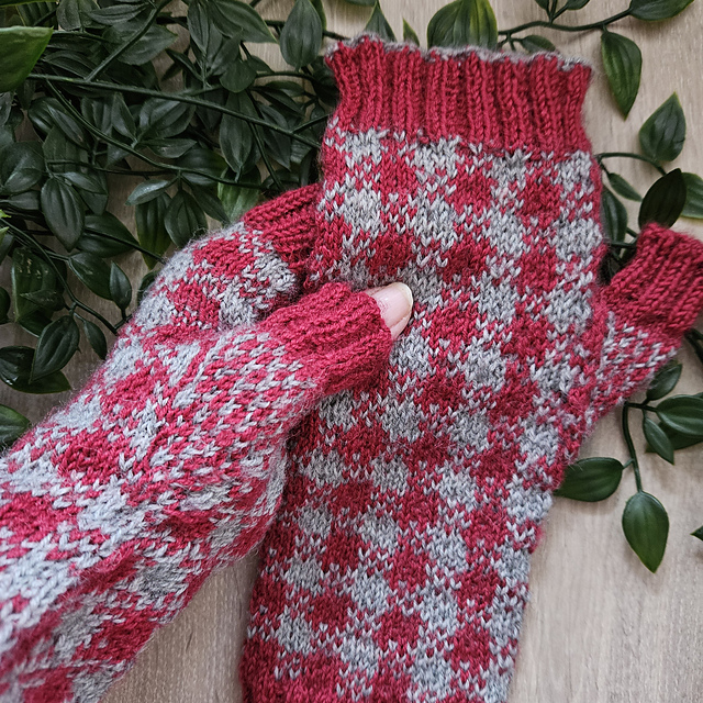 Gingham Mittens