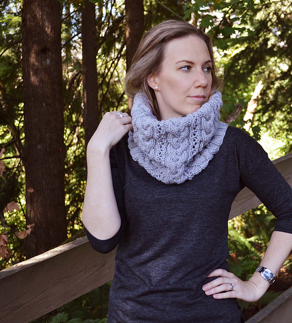 Edgestone Cowl