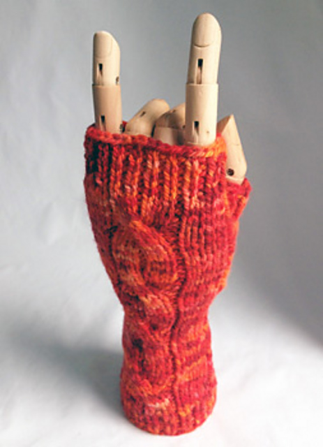 Twisty Fingerless Mitts