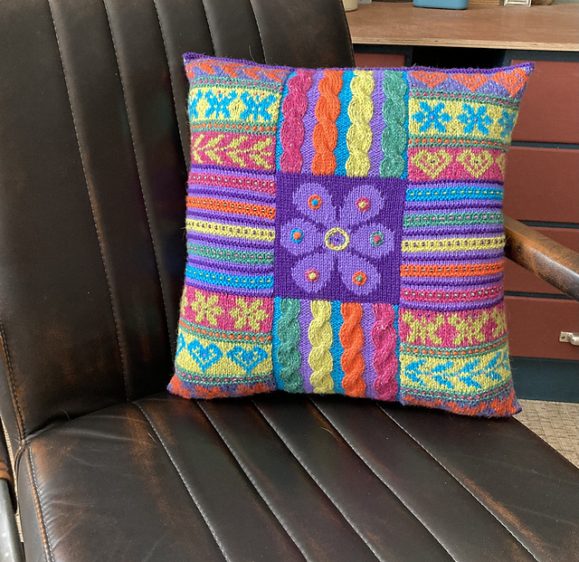 Mystery Cushion 2022
