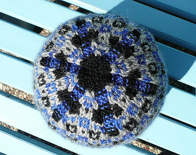 Snowflake hat