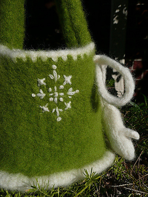 Green Winter Purse