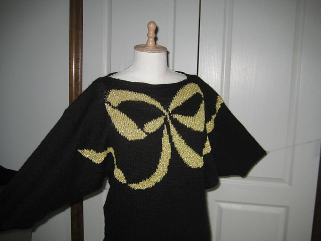 #37 Bow Motif Dolman Pullover