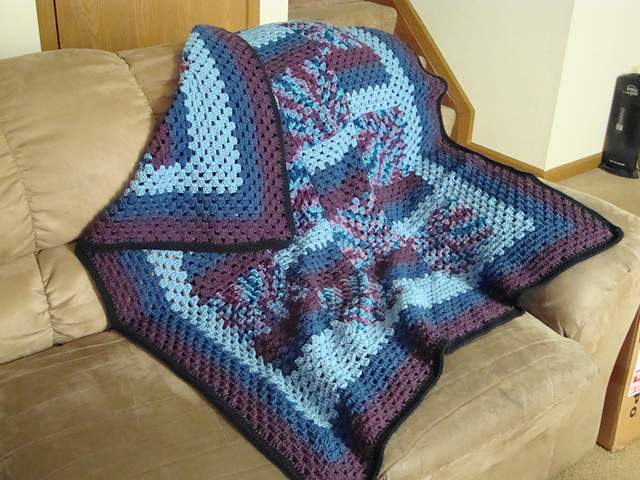 Granny on the Edge Afghan