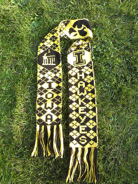 Iowa Hawkeye doubleknit scarf