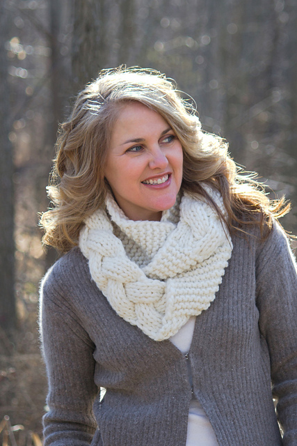 Split Personality Reversible Cable Cowl
