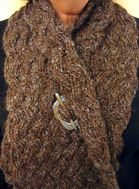 Rhinebeck Riches Reversible Cable Scarf