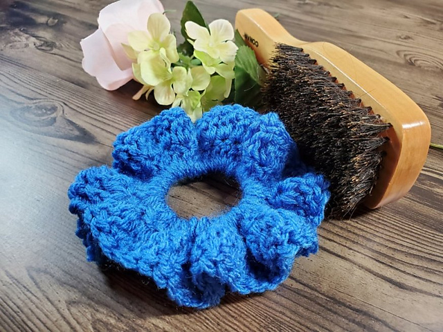 Crochet Scrunchie