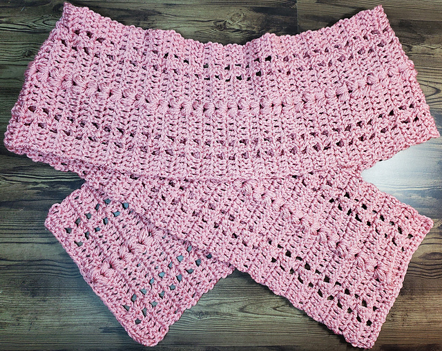 Hearts and Kisses Scarf