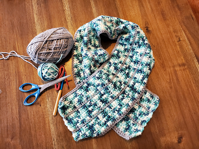 Winter Links Scarf