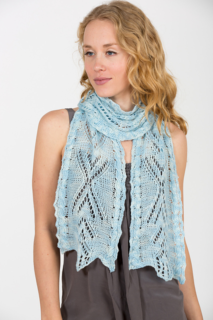Mirrored V's Scarf I235