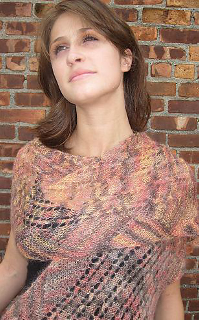 F126 Multidirectional Lace Ridge Shawl