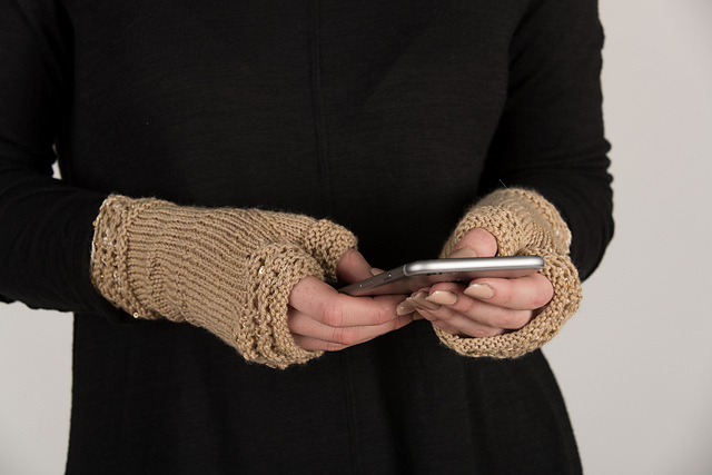 Gemstone Mitts