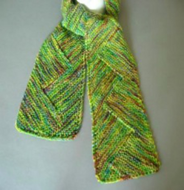 Ravelry P57 Zigzag Scarf pattern by Iris Schreier