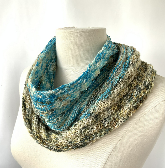 White Sands Cowl