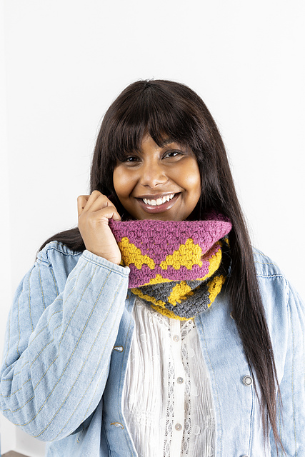 Geometric cowl