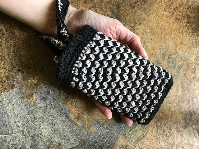 Wristlet